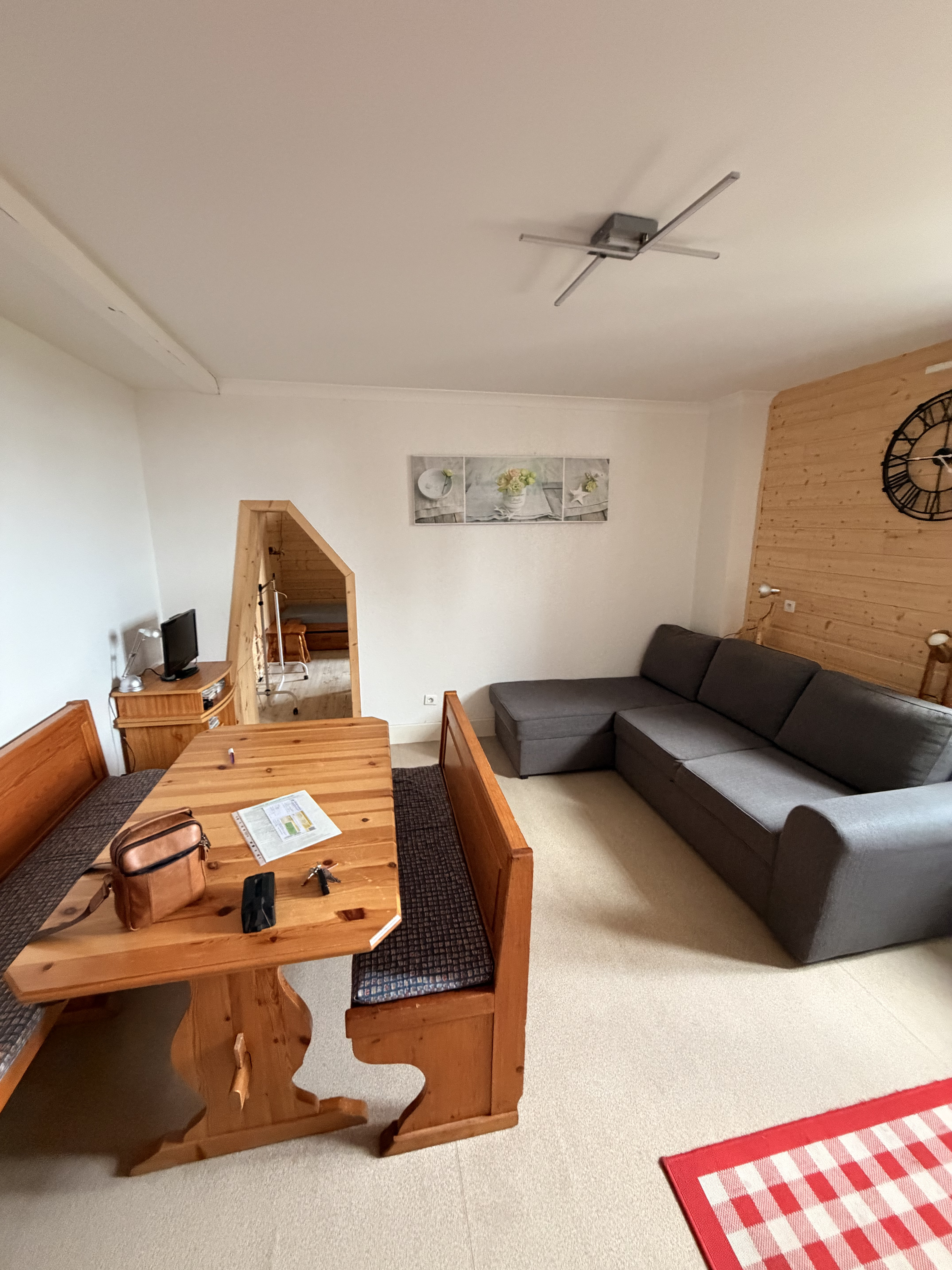 T1 bis 29 m² – Grand Revard – Rénové – Résidence historique – photo 10