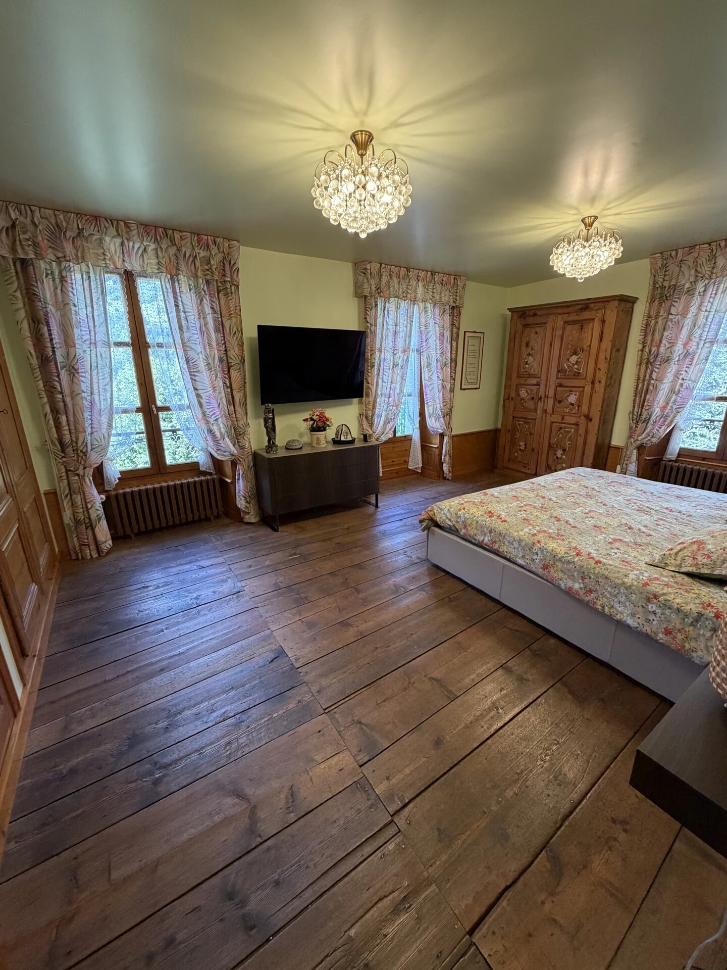 Château – 1er étage – Chambre 1