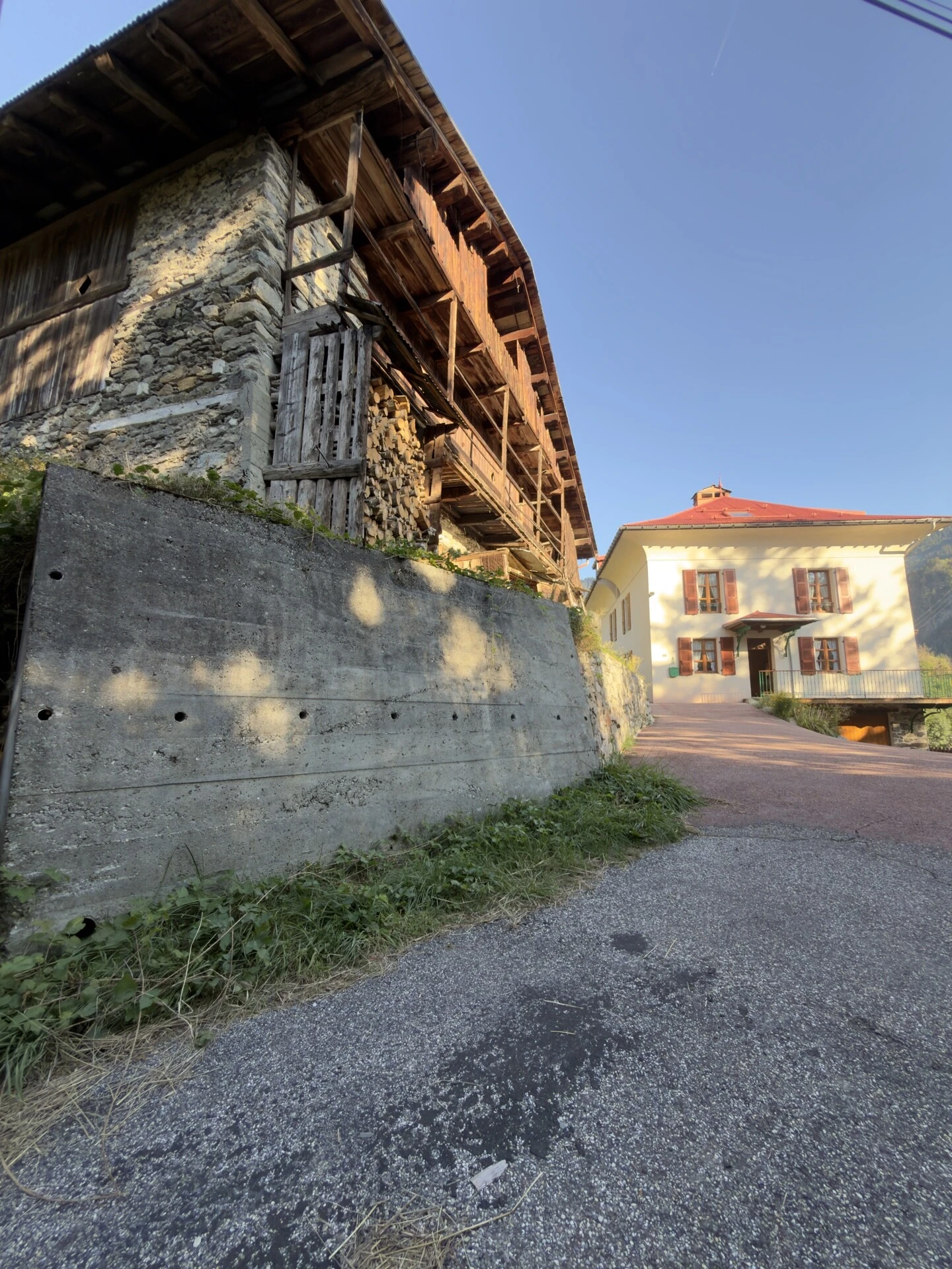 Extérieur – Entree domaine