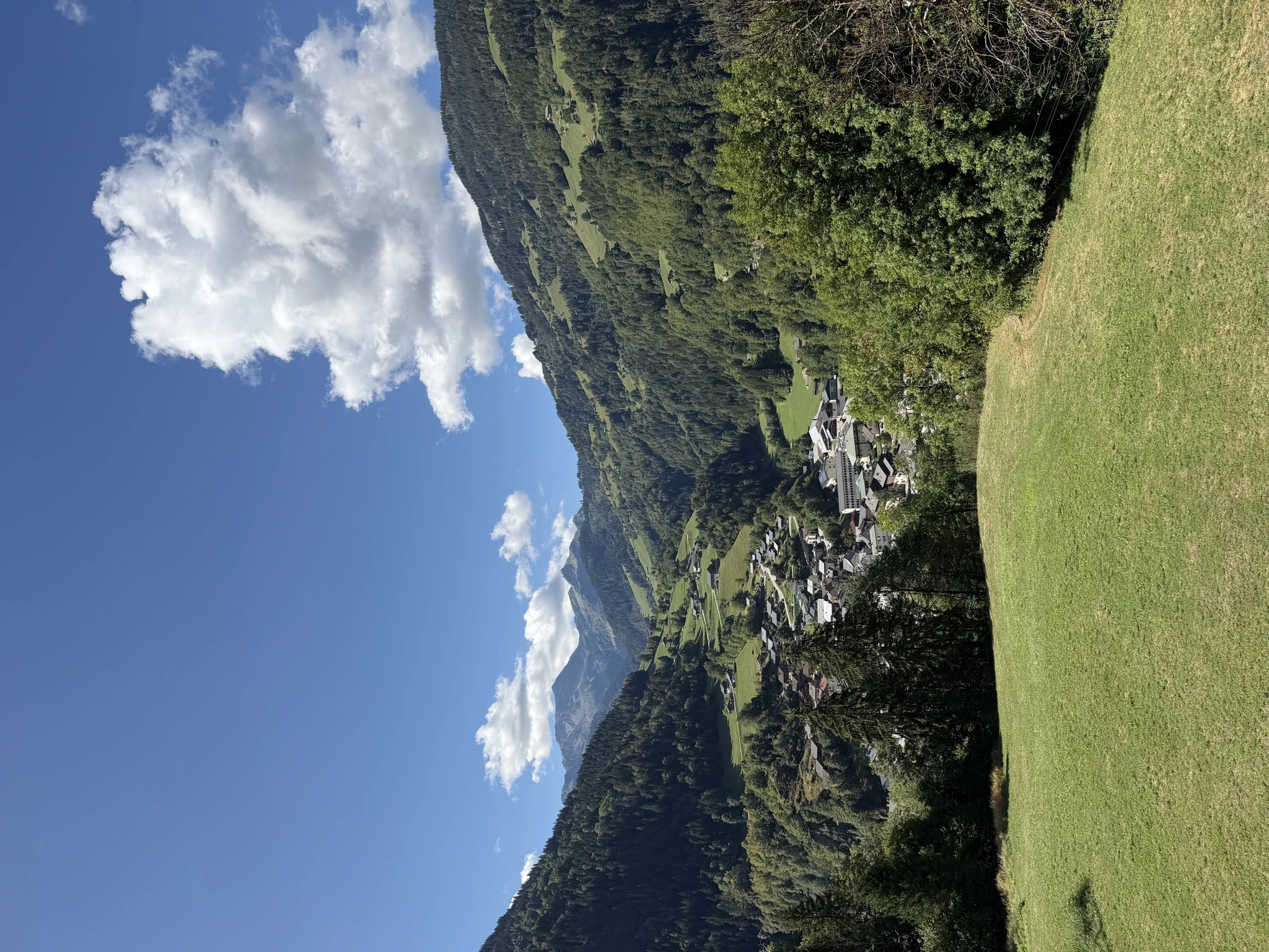 Extérieur – Vue sur la station d areches et le grand mont